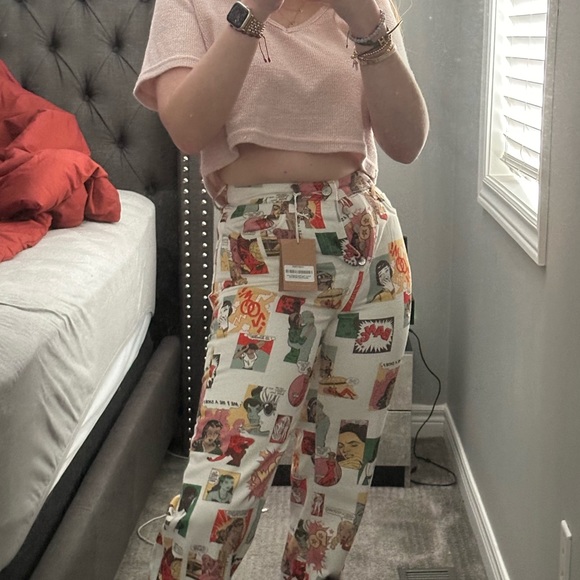 BNWT reformation comic book pants - Picture 8 of 10